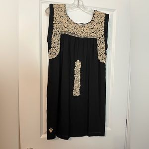 EUC J. Marie Embroidered Dress Size S